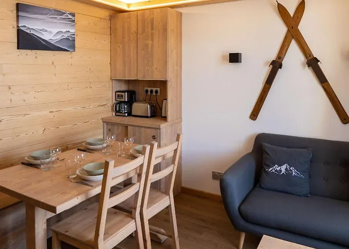 Appartement Moderne A Val Thorens - 4 Pers - 1 Chambre, 1 Cabine, Skis Aux Pieds, Balcon - Fr-1-637-30